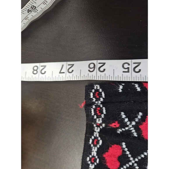 Torrid Fair Isle Heart Print Knit‎ Leggings Black Red White Size 1 - Picture 7 of 8